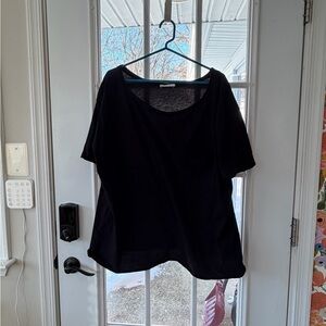 Zenana Outfitters Black Short Sleeve Tee